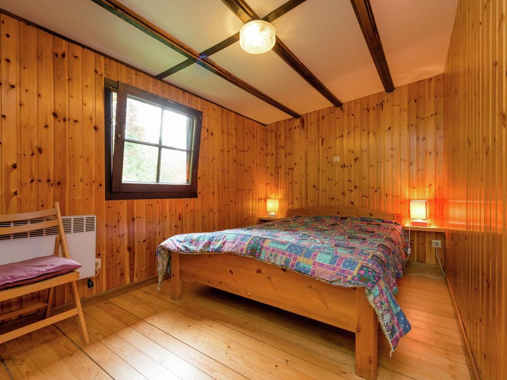 Sympathic Chalet Not Far From La Roche En Ardennes Bagian luar foto